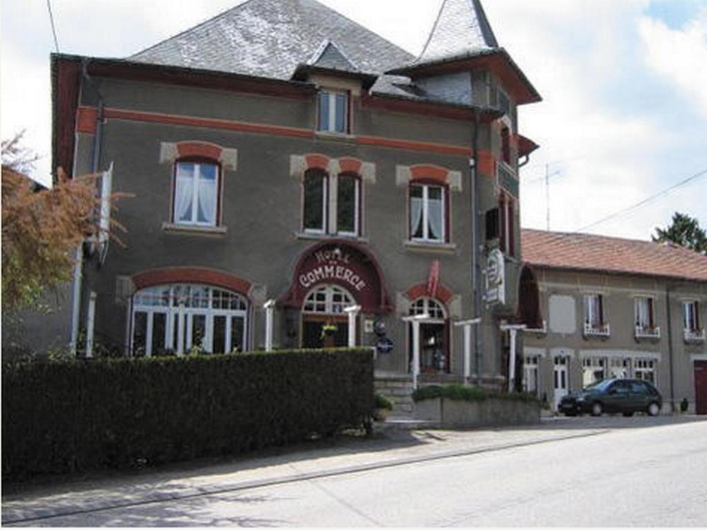 商旅餐厅&酒店 Aubréville 外观 照片